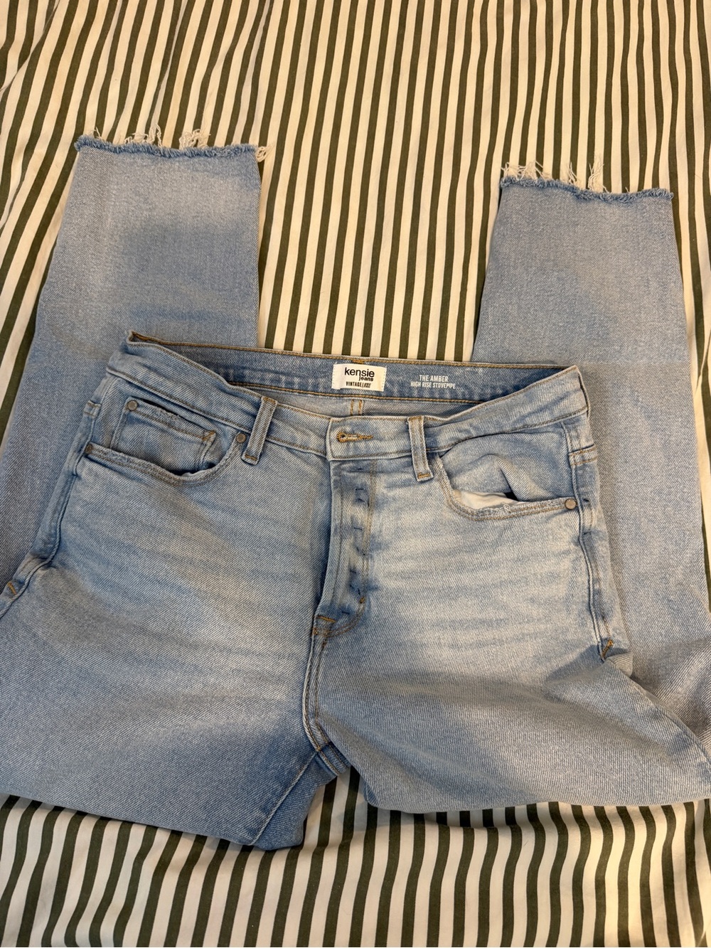 Kensie Light Blue High-Rise Stovepipe Jeans